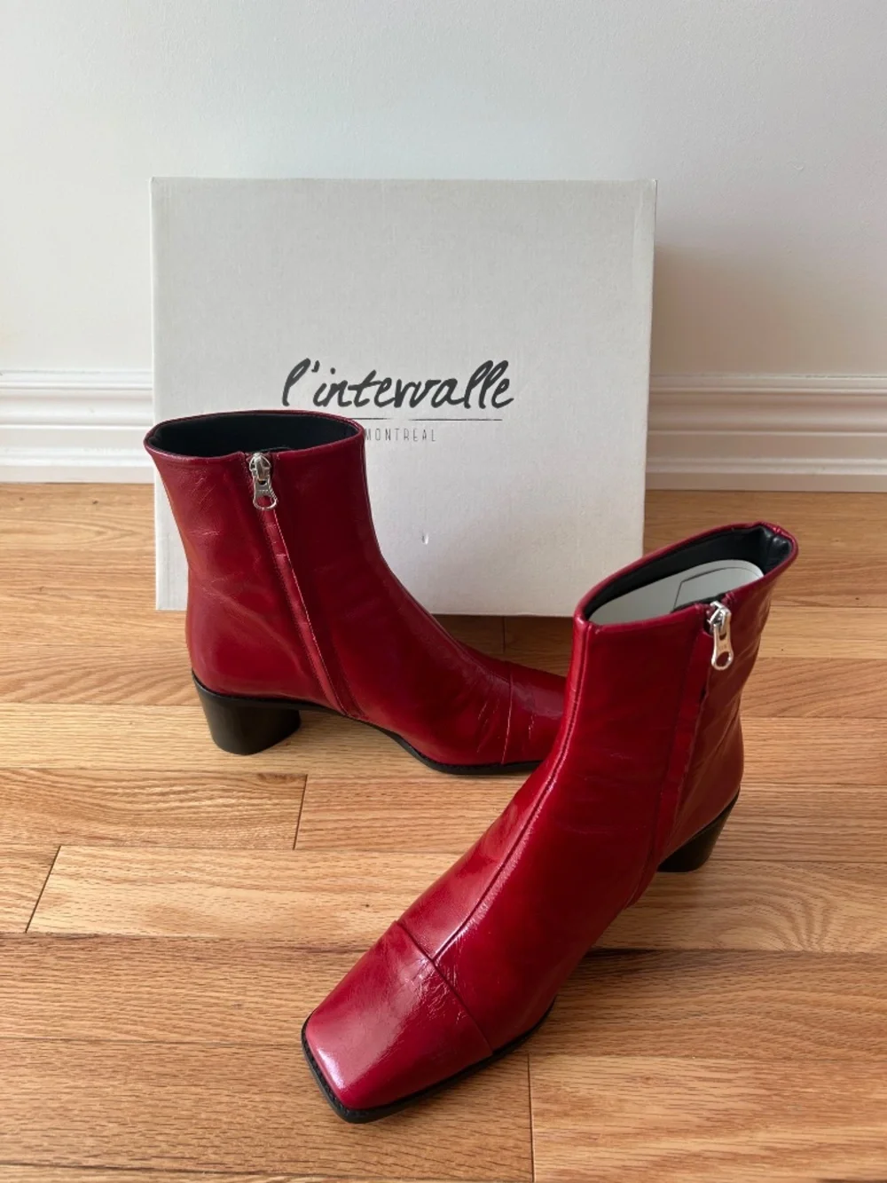 Leather ankle boots - Picture 2 of 4